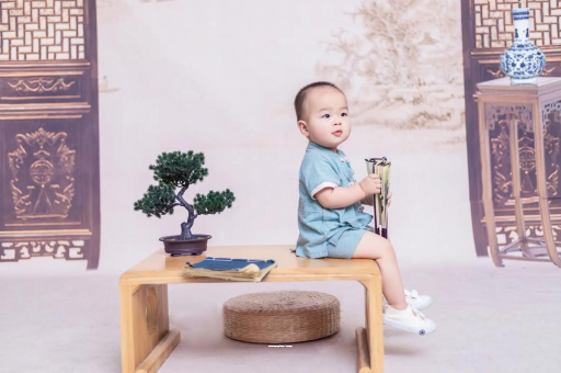 呼和浩特宝宝反复发烧呕吐